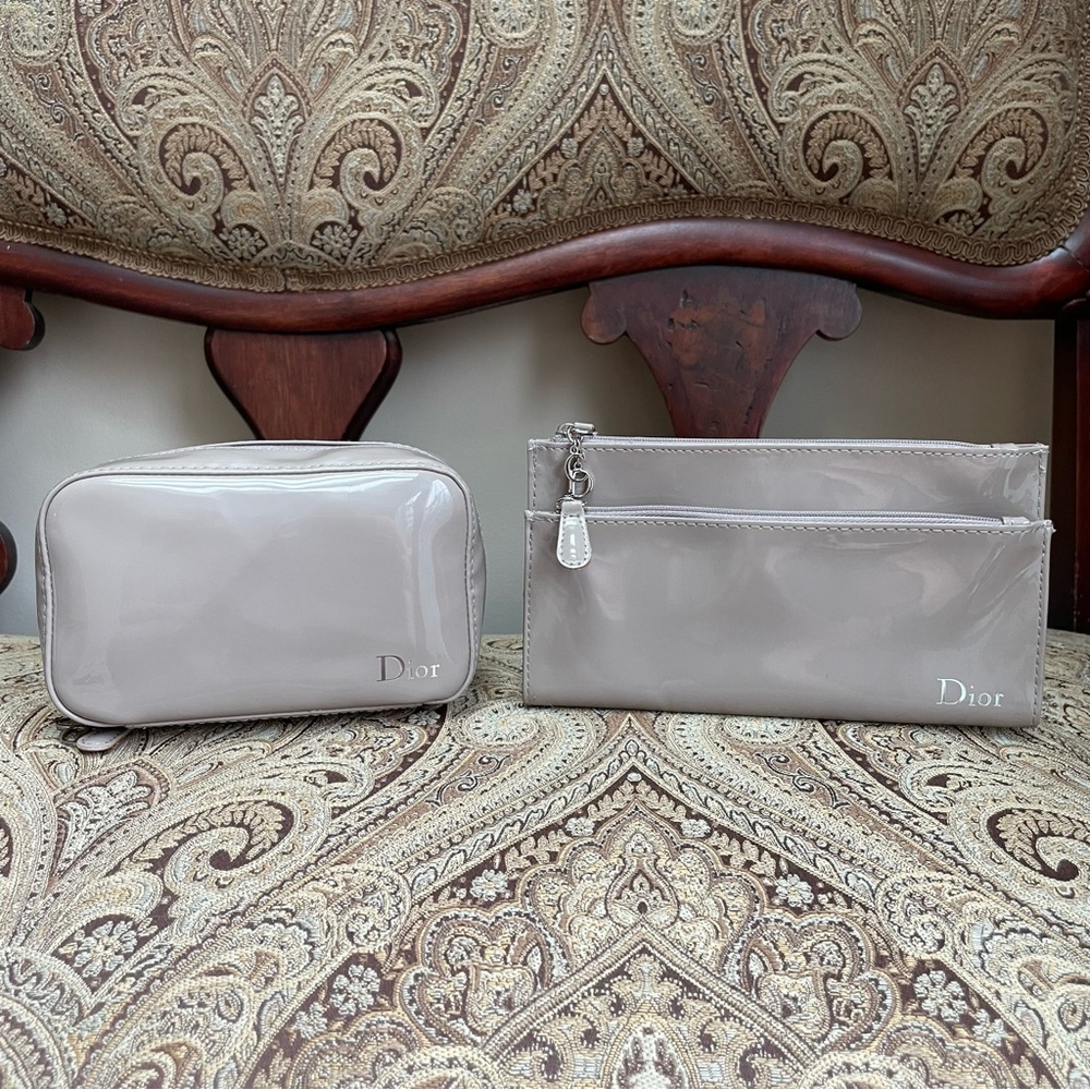 Dior Beauty Taupe Zip Pouch Set Silver Tone Charm Zipper Pulls